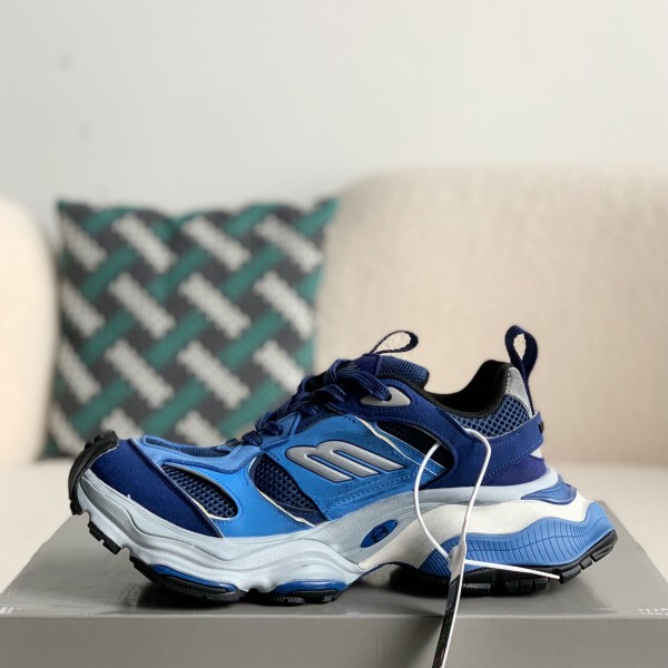 Balenciaga Runner Sneaker