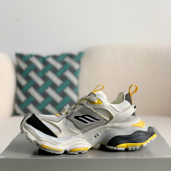 Balenciaga Runner Sneaker
