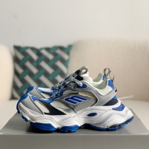 「#2568」 Balenciaga Runner Sneaker