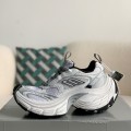「#2570」 Balenciaga Runner Sneaker