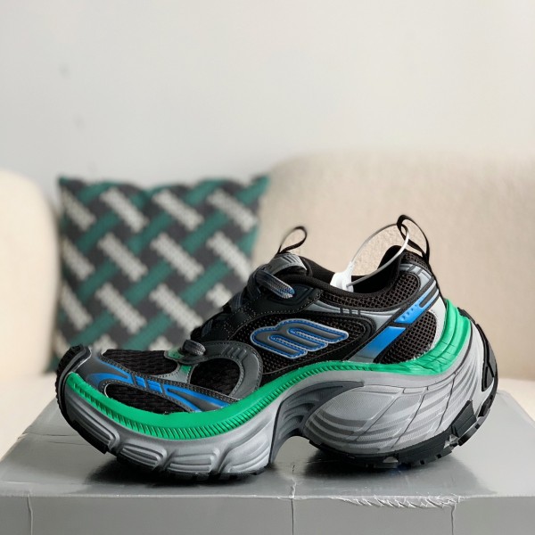 Balenciaga Runner Sneaker