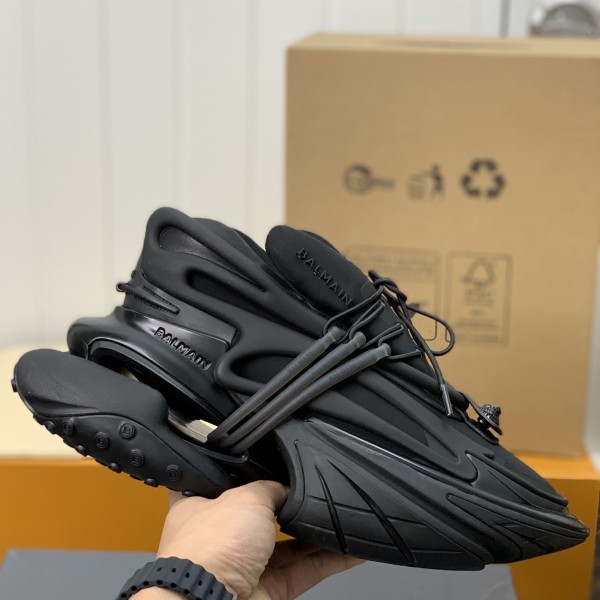 BALMAIN sneakers