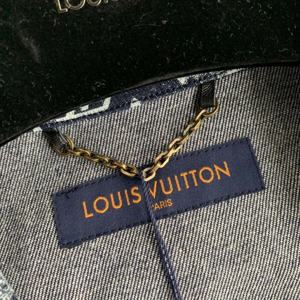 Louis Vuitton Shirts