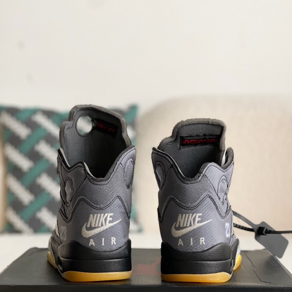 OFF_WHITExJordan Air Jordan 5 Retro SP High-top basketball shoes