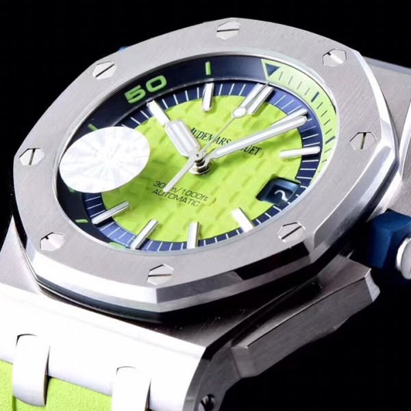 Audemars Piguet Royal Oak Offshore series mechanical men’s Watch V 8 version, Color series