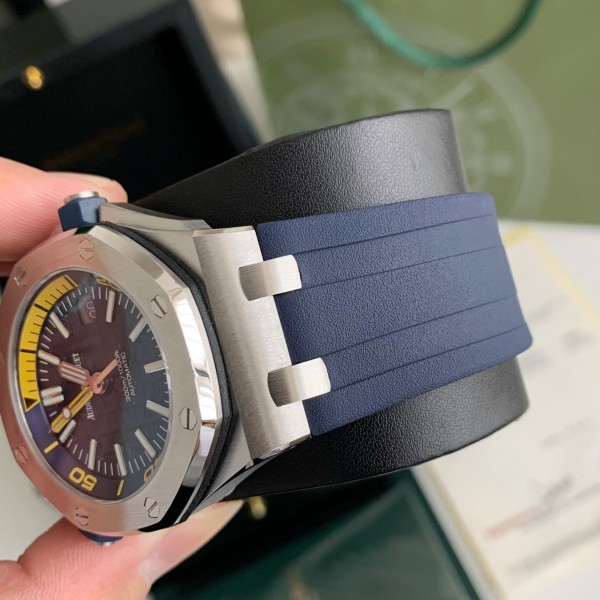 Audemars Piguet Royal Oak Offshore series mechanical men’s Watch V 8 version, Color series