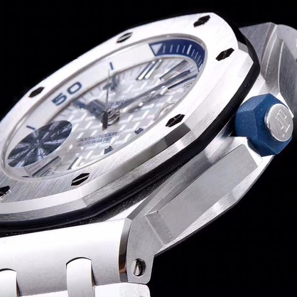 Audemars Piguet Royal Oak Offshore series mechanical men’s Watch V 8 version, Color series