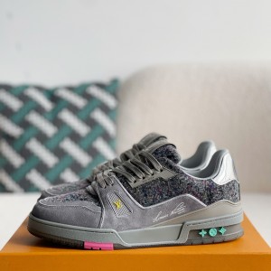 「#2659」LOUIS VUITTON SNEAKERS