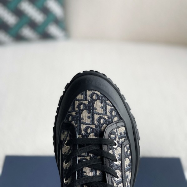 Dior B28 high-top Sneakers