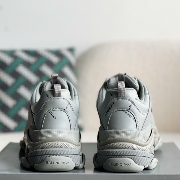 Balenciaga Runner Sneakers