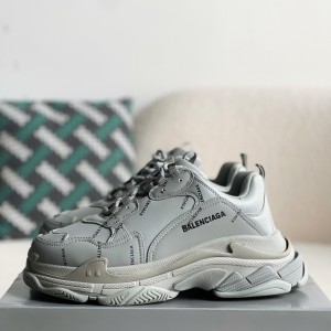「#2741」 Balenciaga Runner Sneakers