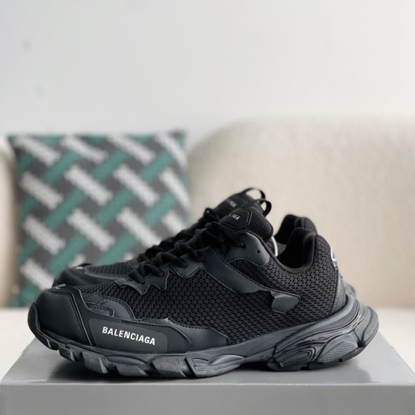 Balenciaga Runner Sneakers