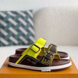 「#2747」LOUIS VUITTON MAN SLIPPERS