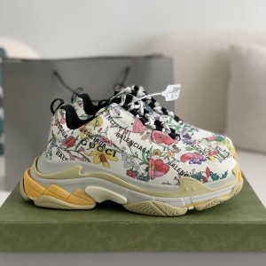 「#795」Gucci X Balenciaga Triple S Sneakers