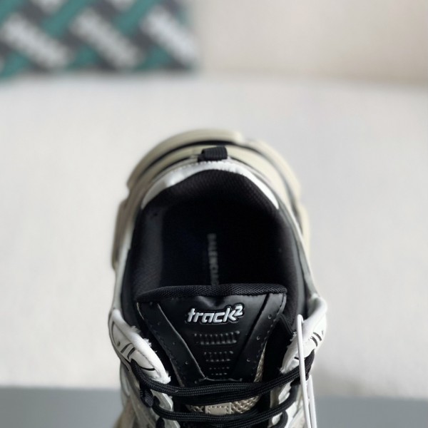 Balenciaga Runner Sneakers