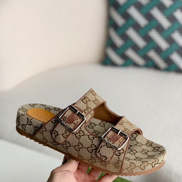 Gucci sandals