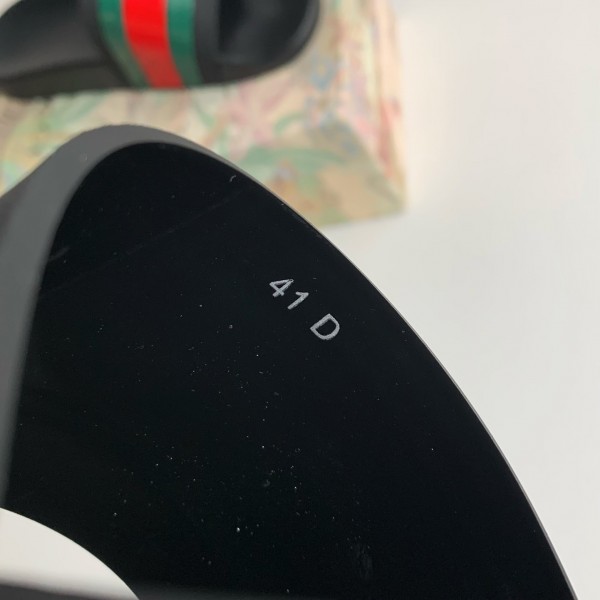 Gucci slippers
