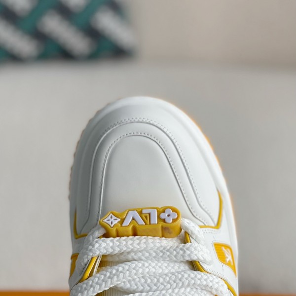 LOUIS VUITTON TRAINER MAXI  SNEAKERS