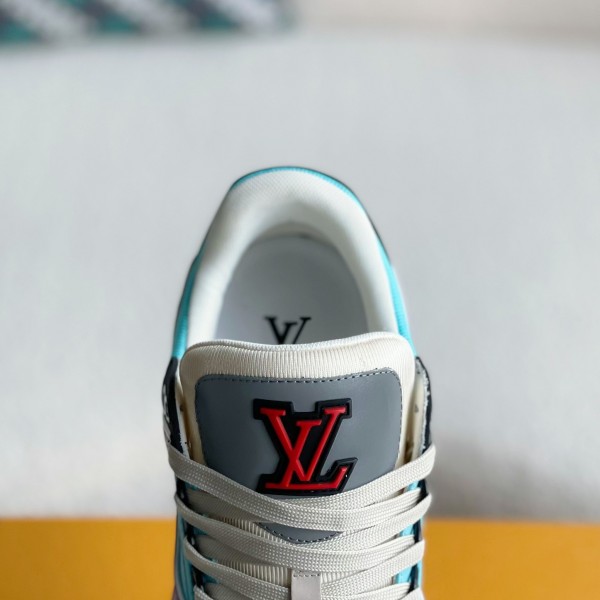 LOUIS VUITTON TRAINER Sneakers