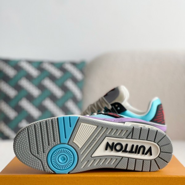 LOUIS VUITTON TRAINER Sneakers
