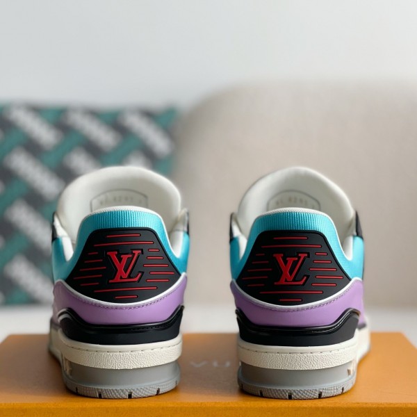 LOUIS VUITTON TRAINER Sneakers