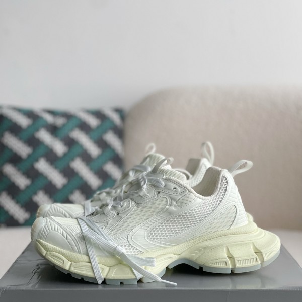 Balenciaga Runner Sneakers