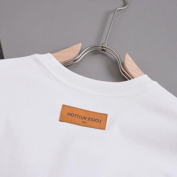 Louis Vuitton 24ss new embroidered t-shirt for spring and summer