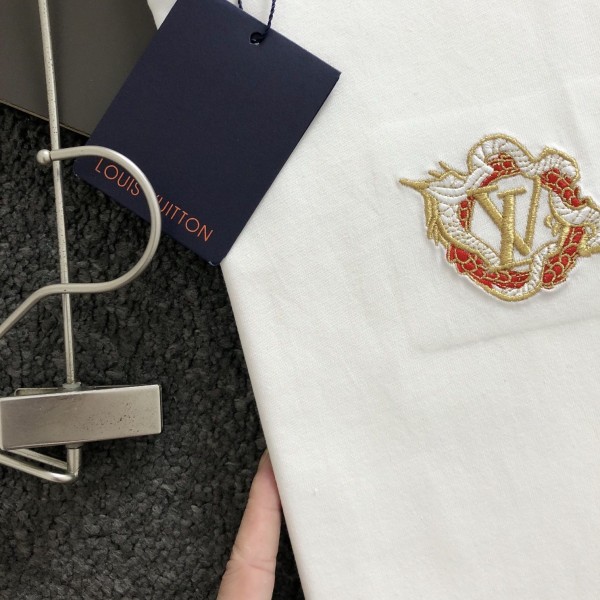 Louis Vuitton 24ss Year of the dragon embroidered t-shirt