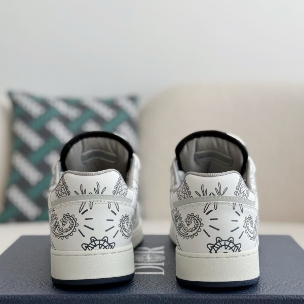 DIOR HIGH LEVEL B27 Sneaker