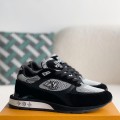 「#2902」LOUIS VUITTON SNEAKERS