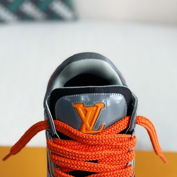 LOUIS VUITTON TRAINER MAXI  SNEAKERS