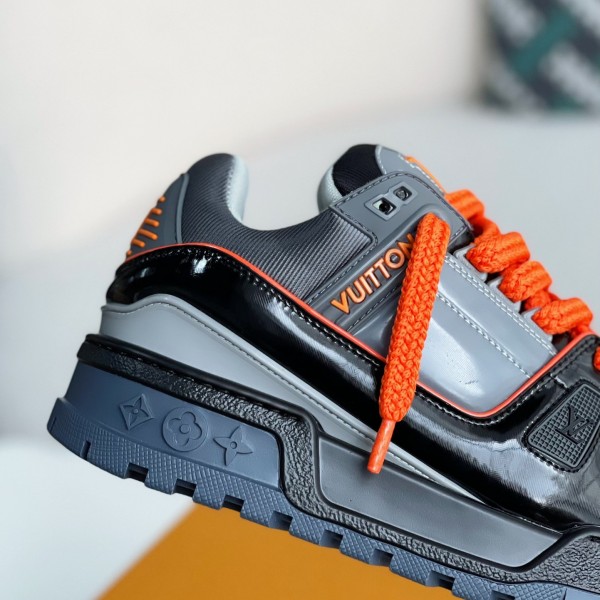 LOUIS VUITTON TRAINER MAXI  SNEAKERS