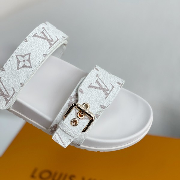 LOUIS VUITTON SLIPPERS