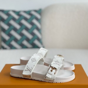 「#2916」LOUIS VUITTON SLIPPERS