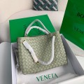 「#2922」BOTTECA VENETA Knit handbags   Size：32*24*12cm