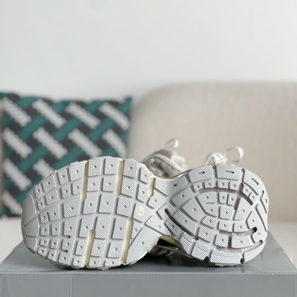 Balenciaga Runner Sneakers