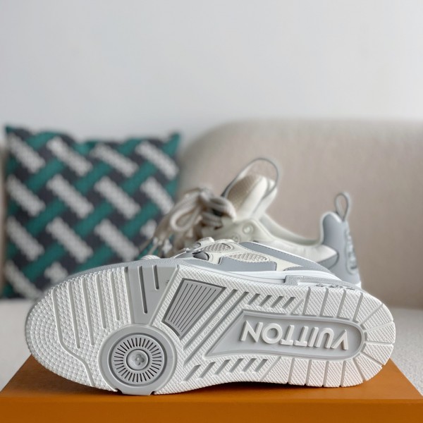 LOUIS VUITTON RUNNER TATIC sneakers