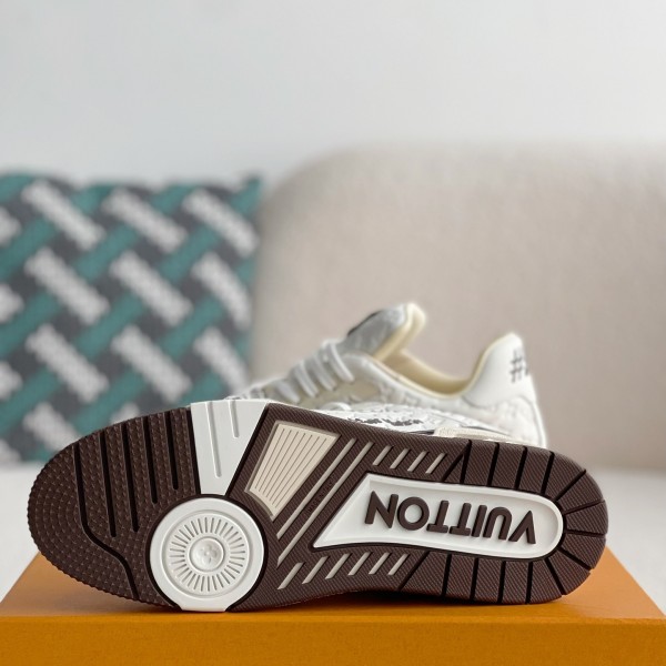 LOUIS VUITTON SNEAKERS_