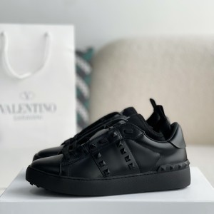 「#2963」Valentino One Stud Sneakers