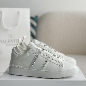 「#2964」Valentino One Stud Sneakers