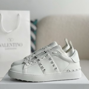 「#2964」Valentino One Stud Sneakers