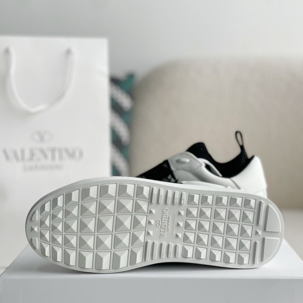 Valentino One Stud Sneakers