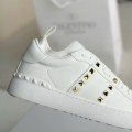 「#2967」Valentino One Stud Sneakers