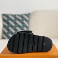 「#2998」LOUIS VUITTON SLIPPERS