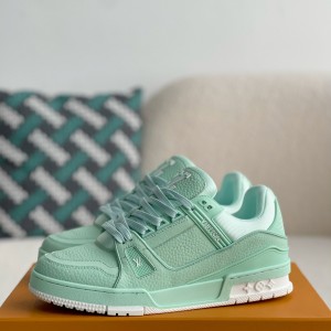 「#3005」LOUIS VUITTON SNEAKERS