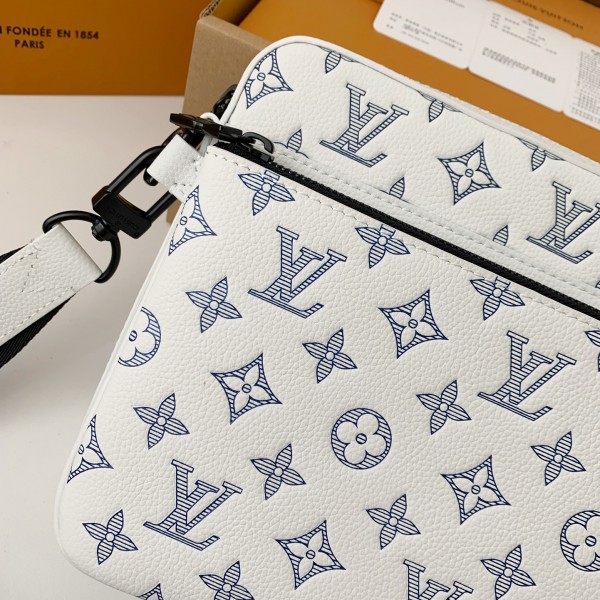 Louis Vuitton The new TRIO Postman Pack M24753  Size： 25*18.5*7cm