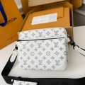 「#3020」Louis Vuitton The new TRIO Postman Pack M24753  Size： 25*18.5*7cm