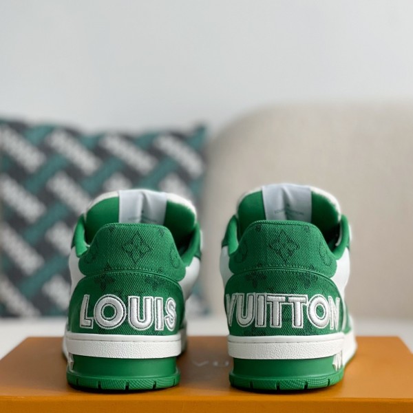 LOUIS VUITTON TRAINER Sneakers