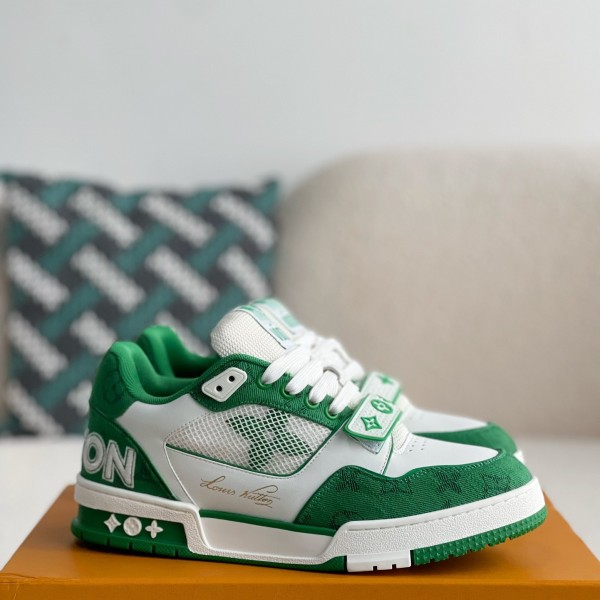 「#3027」LOUIS VUITTON TRAINER Sneakers