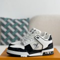 「#3049」LOUIS VUITTON SNEAKERS